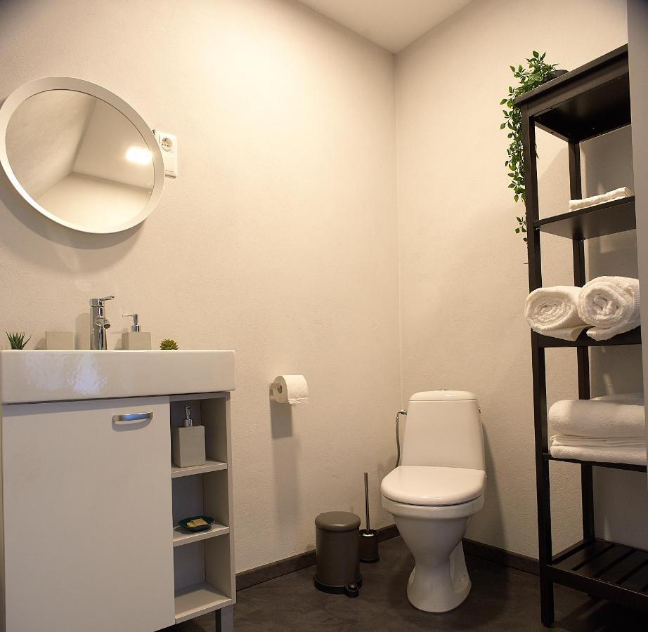 Greenhouse Apartments ยูร์มาลา ภายนอก รูปภาพ